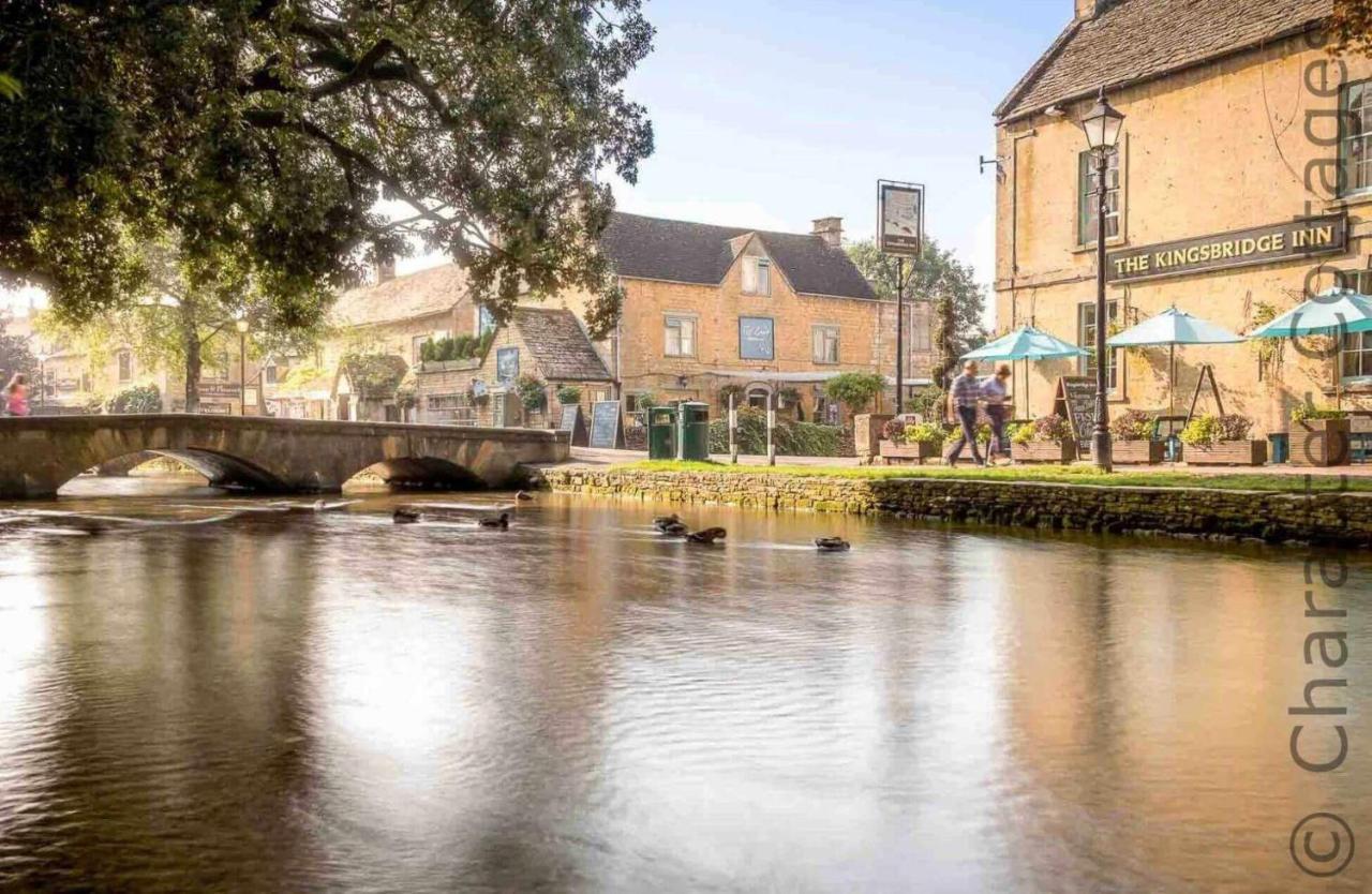 Weir Cottage Bourton-on-the-Water Exteriör bild